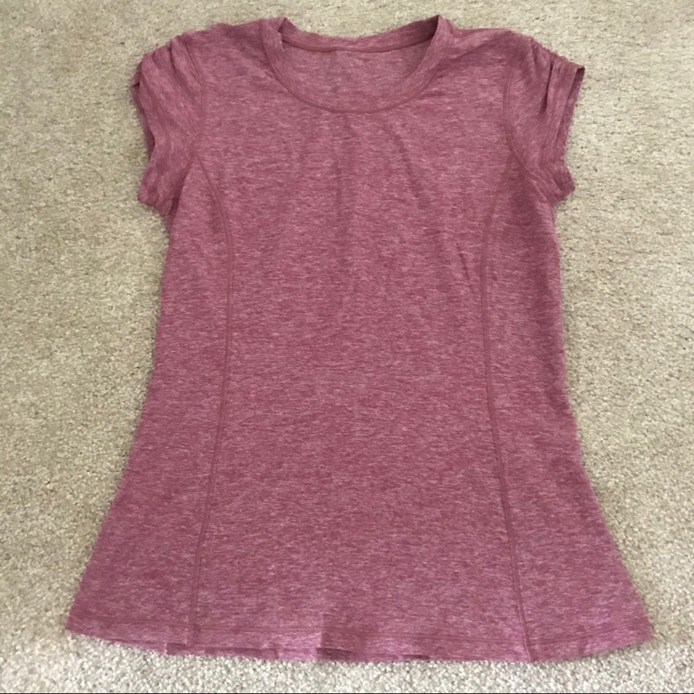 Lululemon t-shirt